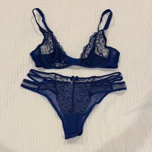 Lace Lingerie Set in Navy Blue